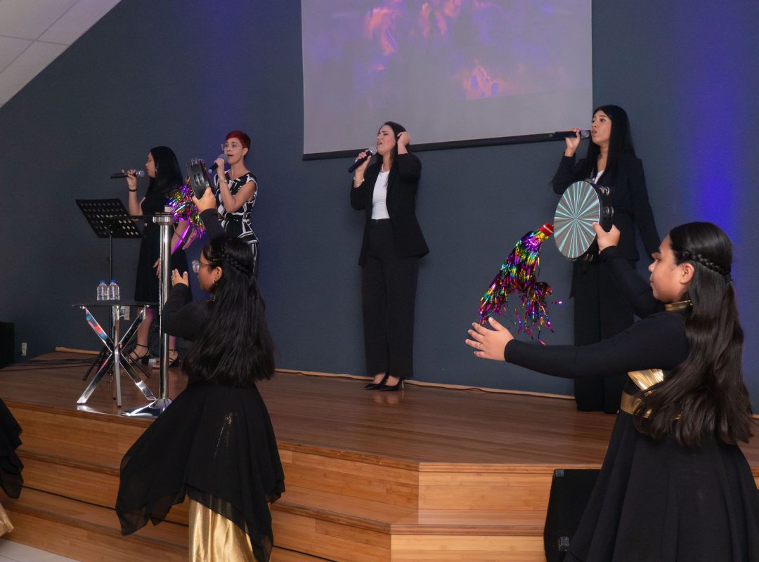 ElFaroServicioDomingo-13